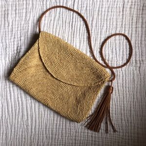 Mar y Sol Woven Shoulder Bag